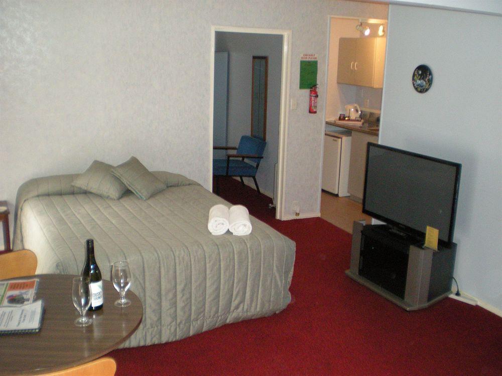 Carrington Motel New Plymouth Zewnętrze zdjęcie