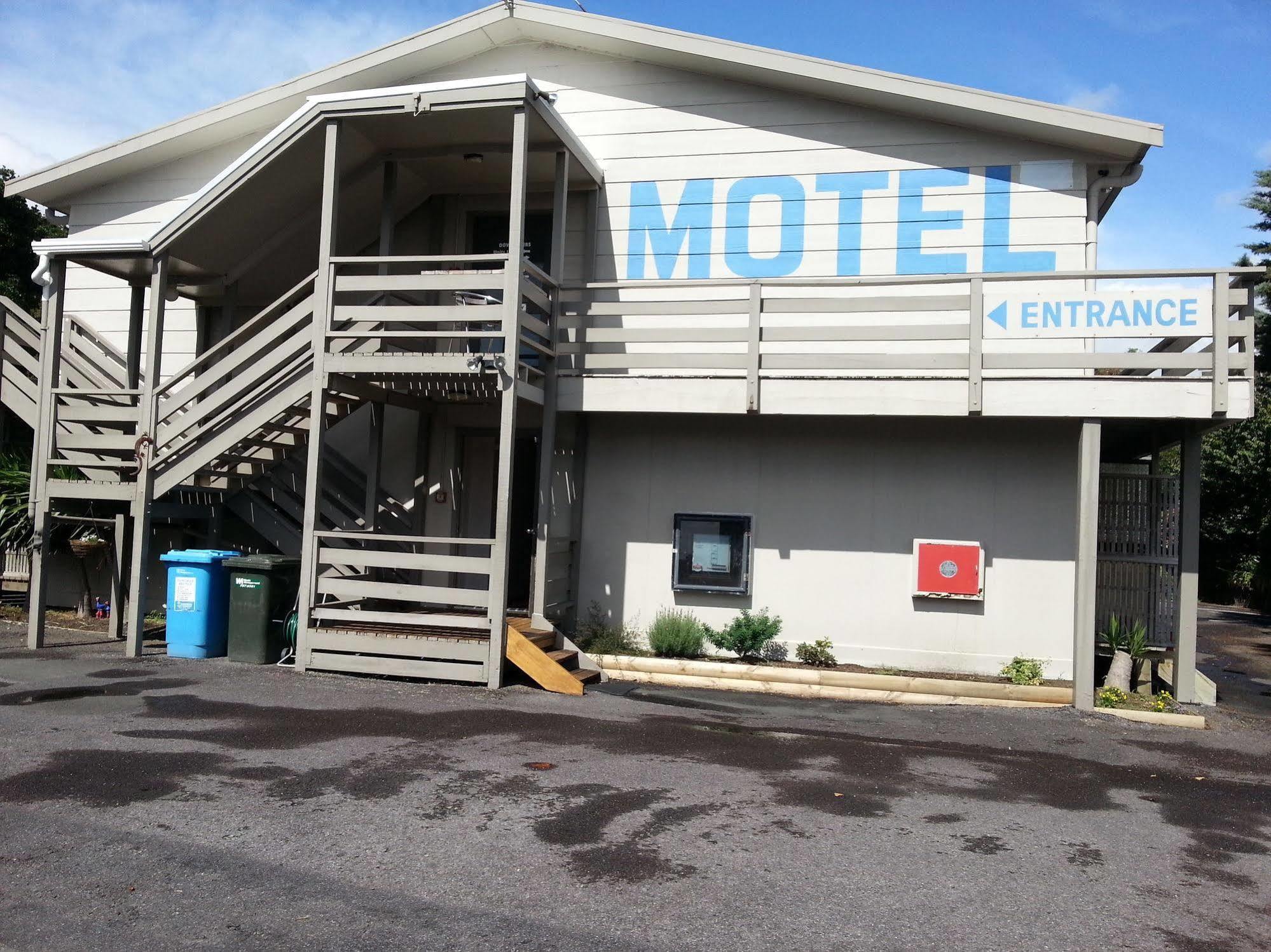 Carrington Motel New Plymouth Zewnętrze zdjęcie